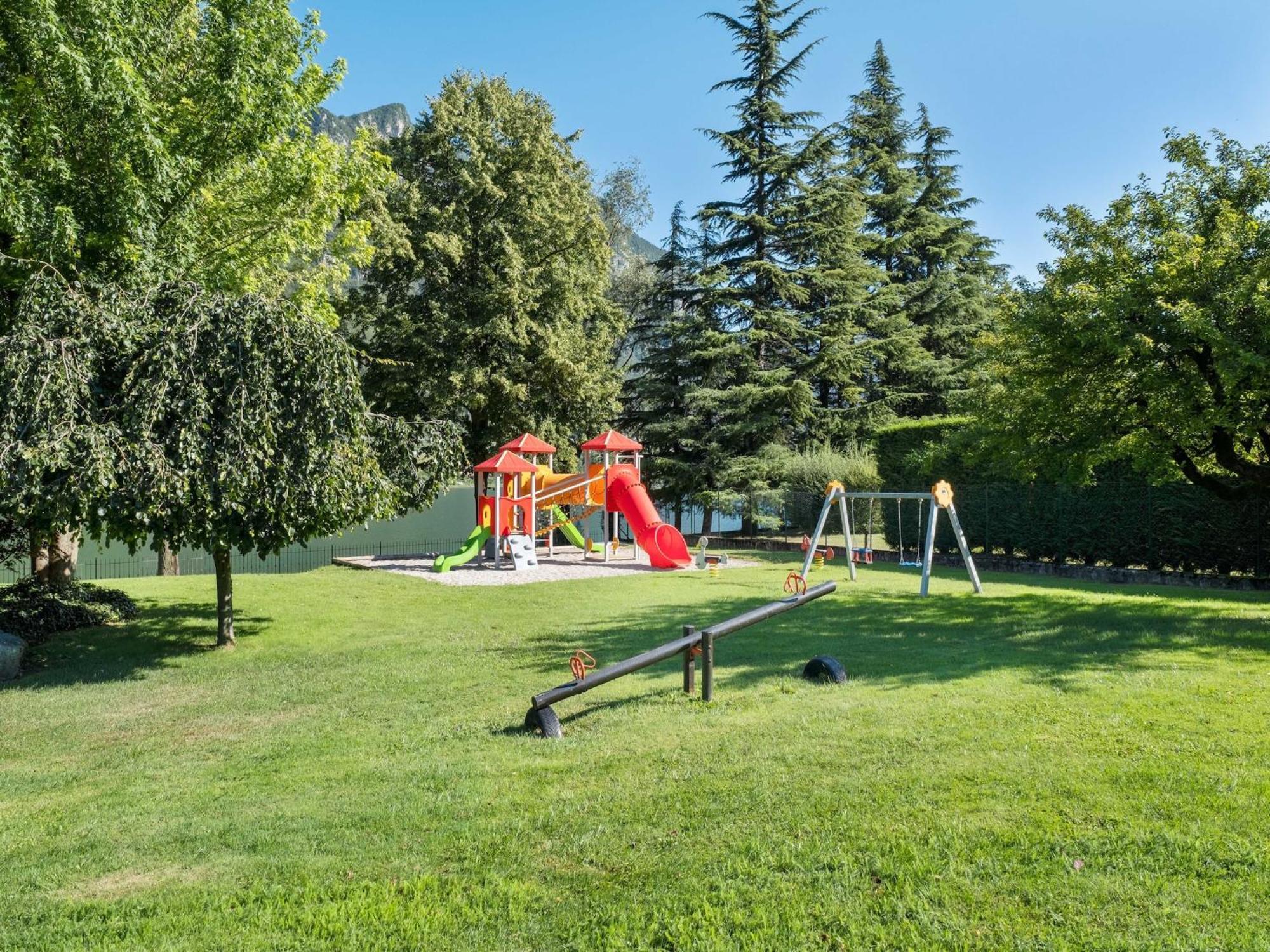 Spacious Apartment In Idro With Shared Pool Crone Εξωτερικό φωτογραφία