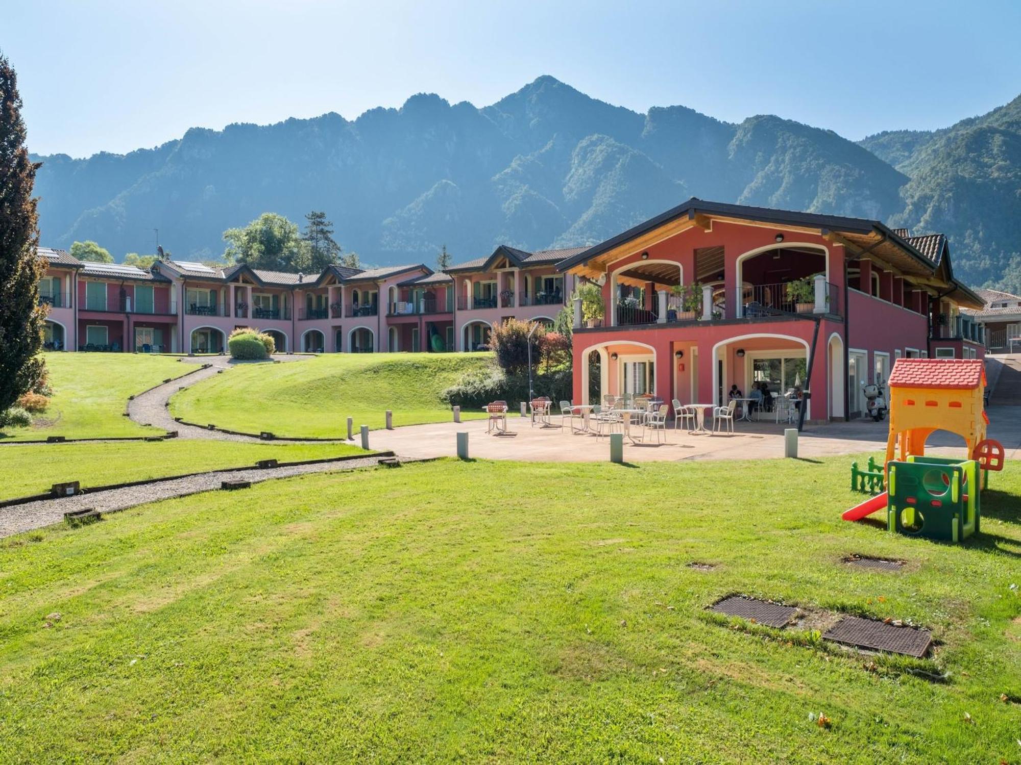 Spacious Apartment In Idro With Shared Pool Crone Εξωτερικό φωτογραφία